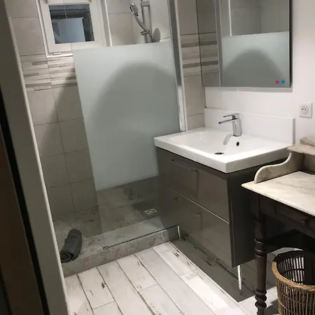 La Maison Des Vignes Tatil Evi *